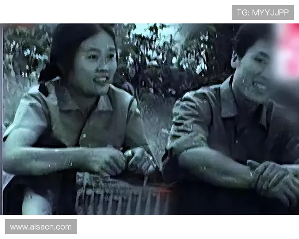 内娱明星因足球明星感人故事泪洒现场引发网友热议与共鸣